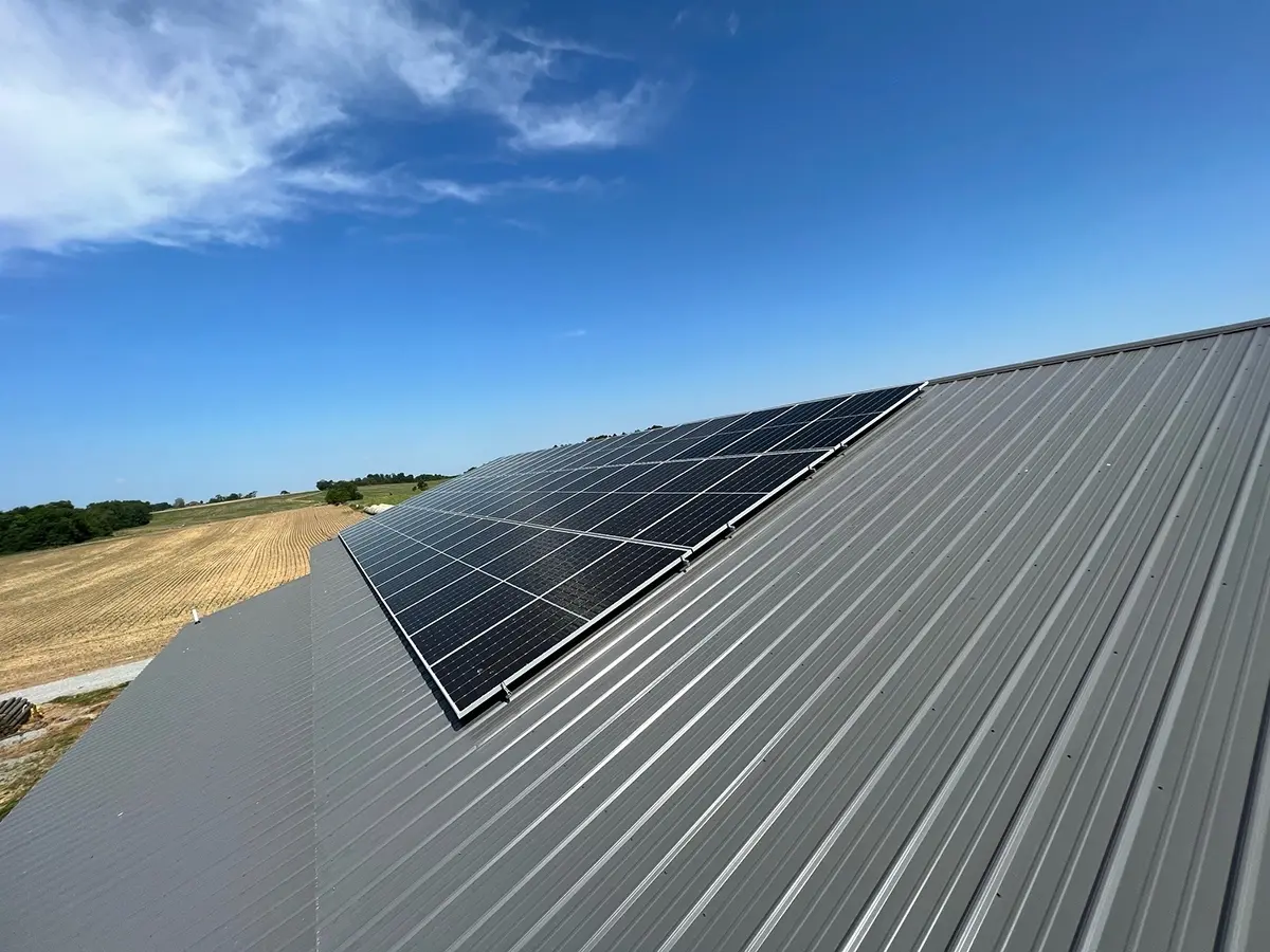 Double H Farms Installs 26.19 kW Solar Panel System