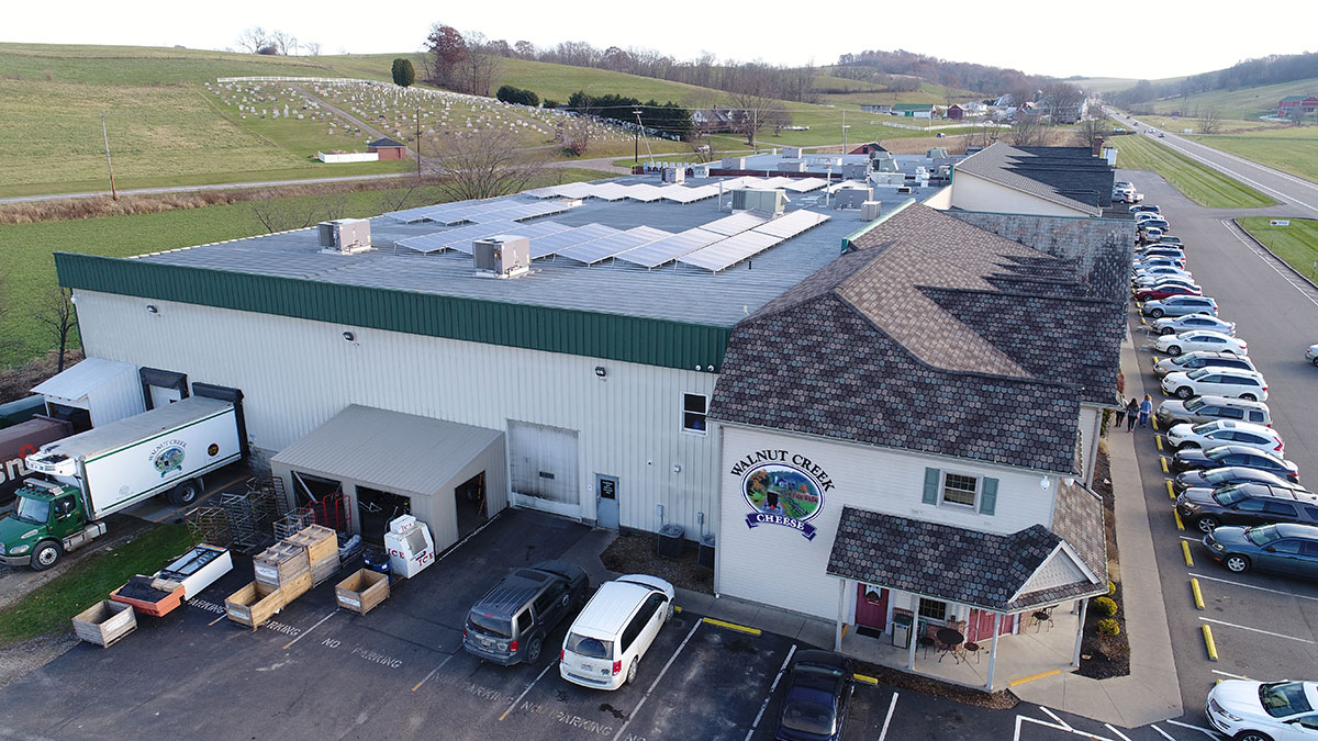 Grocery Store Energizes with Solar