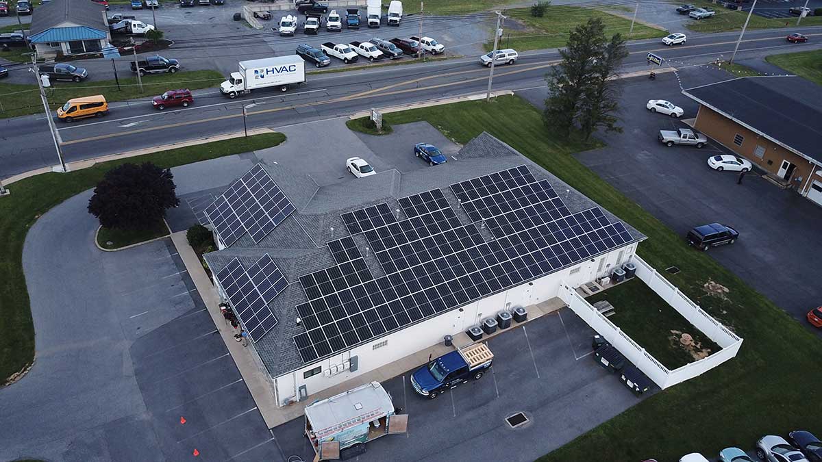 New Holland Veterinary Hospital Powers With Solar
